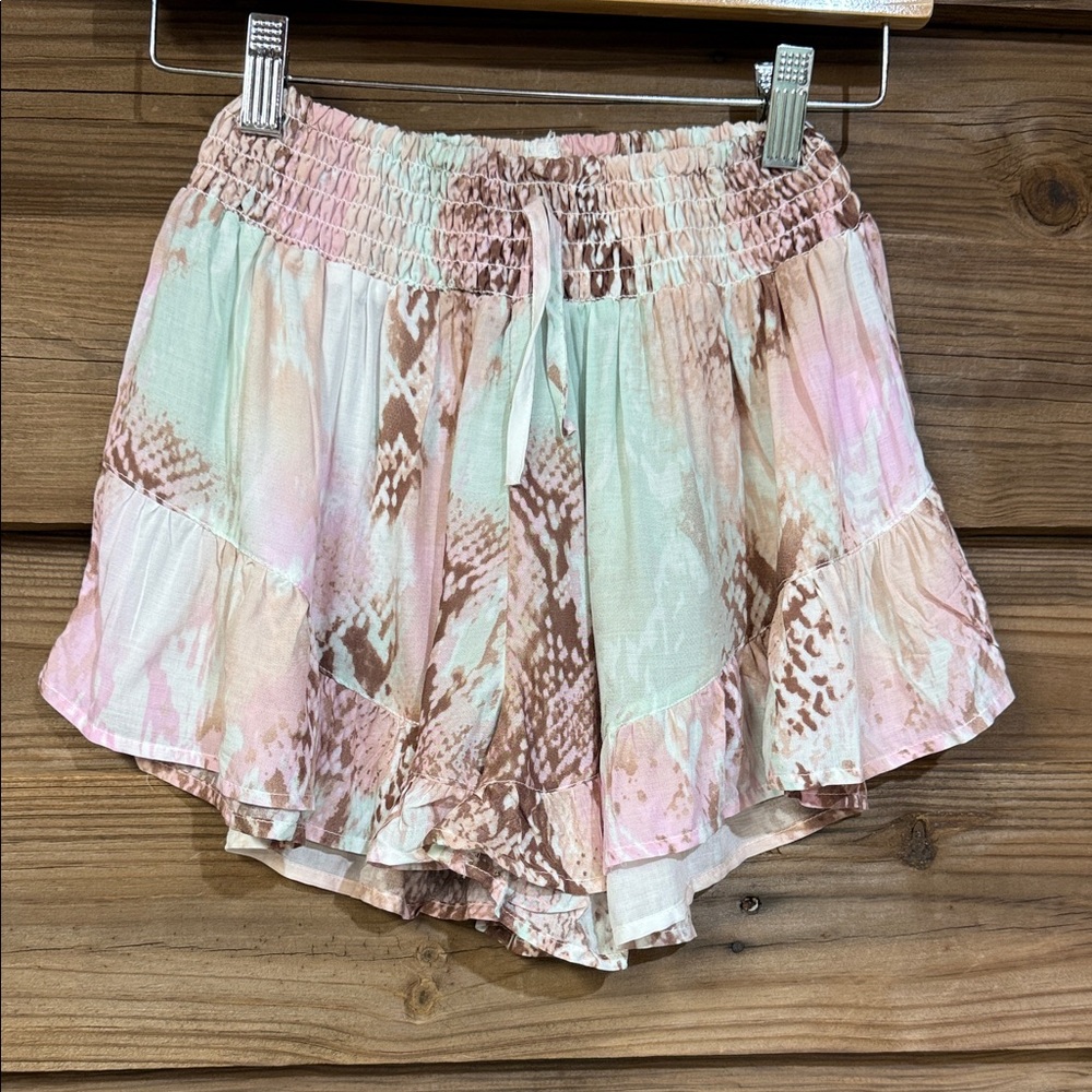 Island Haze Multicolor Patterned Ruffle Shorts